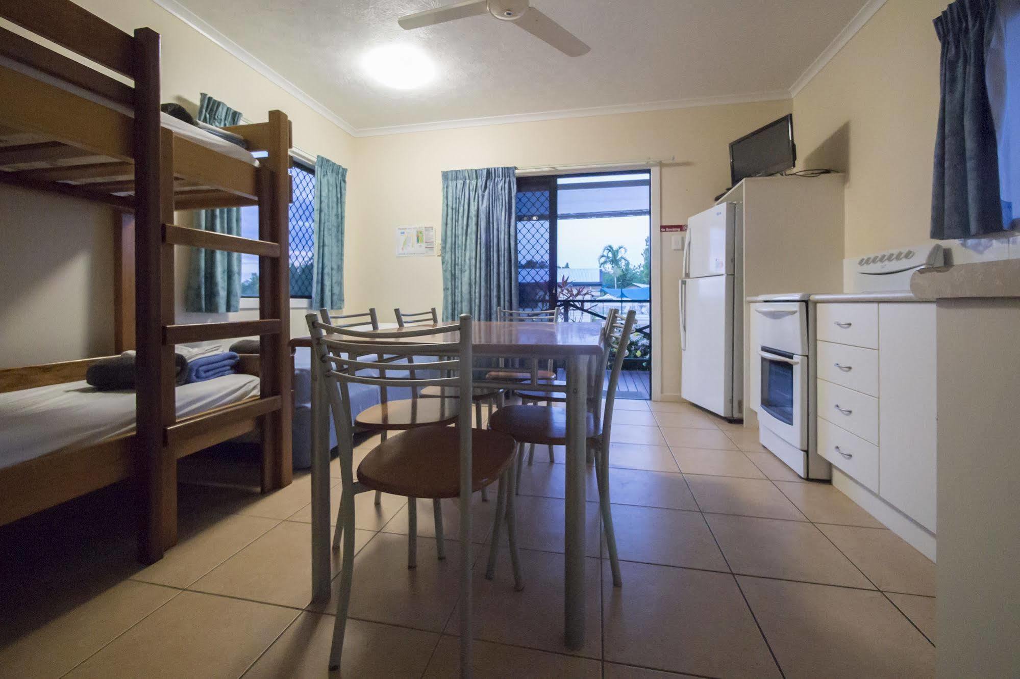 Hinchinbrook Marine Cove Resort Lucinda 외부 사진